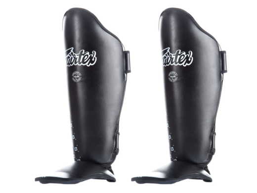 OCHRANIACZE PISZCZELA I STOPY FAIRTEX SP5 (black) "COMPETITION" "K"