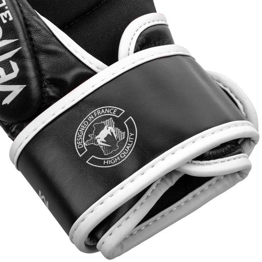 Training gloves for MMA VENUM Challenger 3.0 Black / White