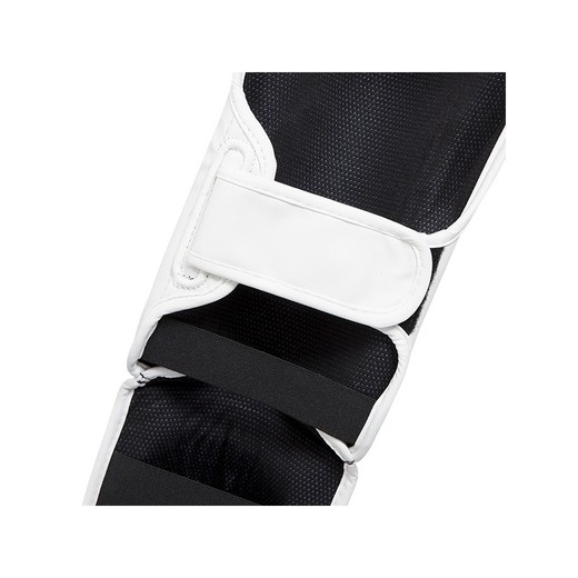 StormCloud &quot;Lite&quot; Shin Guards - white