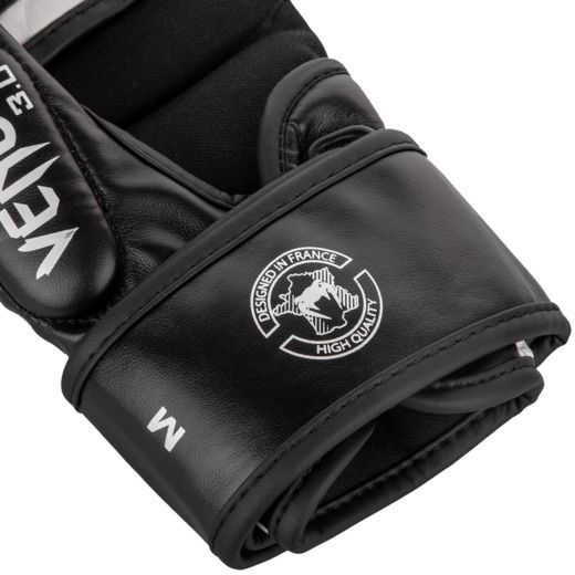 Training gloves for MMA VENUM Challenger 3.0 White / Black