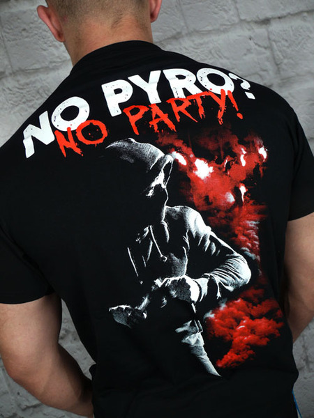 T-shirt &quot;No Pyro? No Party!&quot; streetwear - black