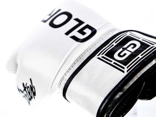 RĘKAWICE BOKSERSKIE FAIRTEX BGVG1 "GLORY" (white/black piping) "K"